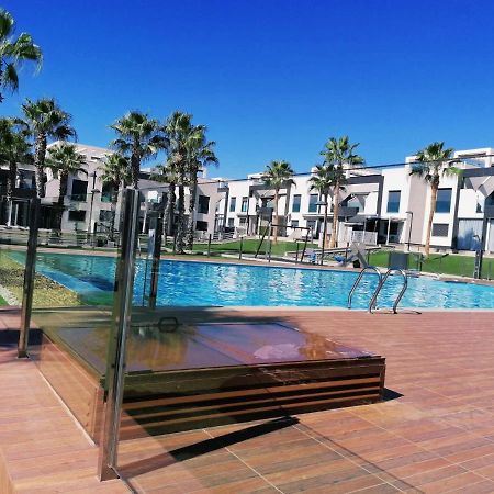Bright Bungalow Oasis Beach La Zenia Orihuela Exterior foto