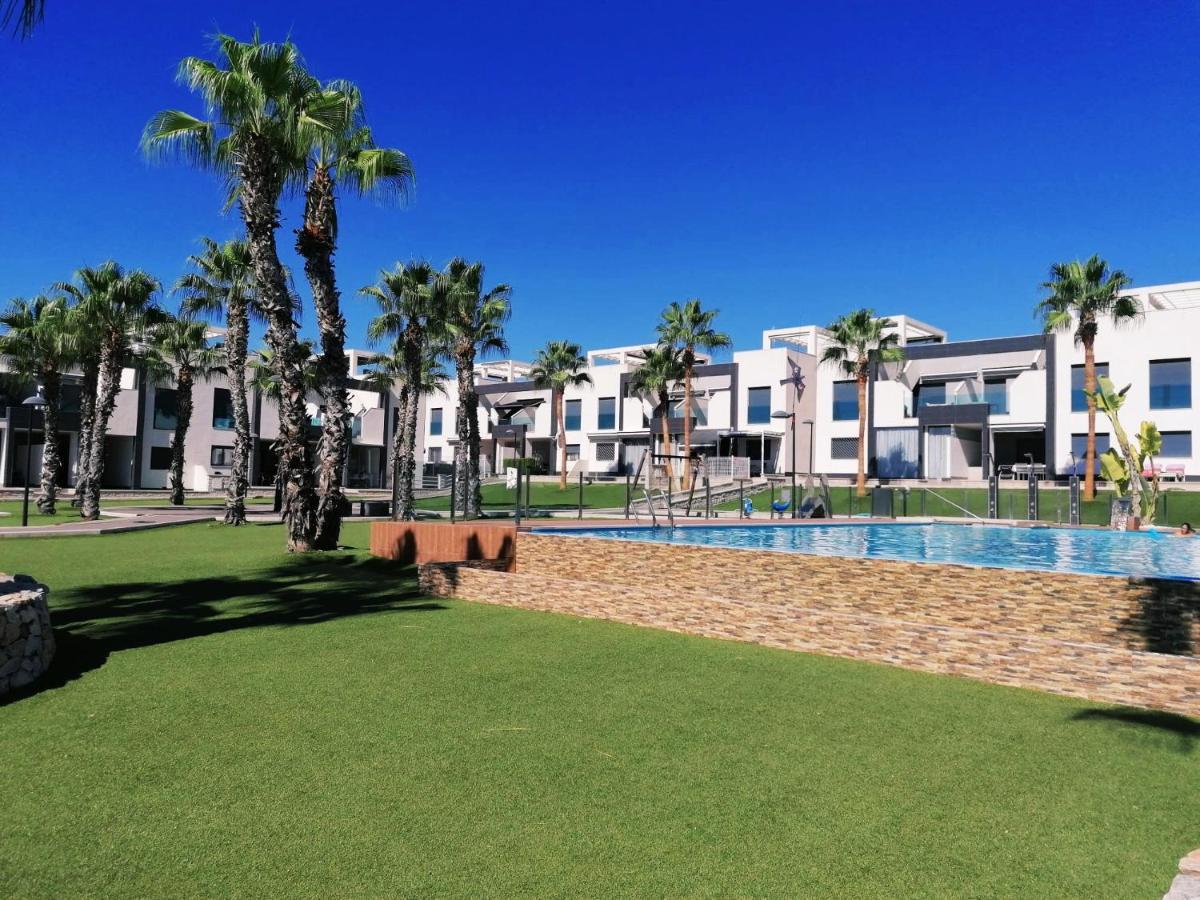 Bright Bungalow Oasis Beach La Zenia Orihuela Exterior foto