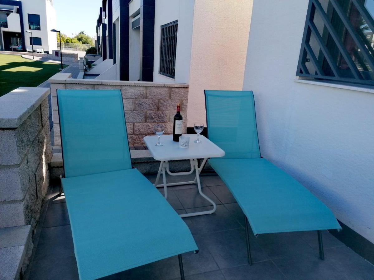 Bright Bungalow Oasis Beach La Zenia Orihuela Exterior foto